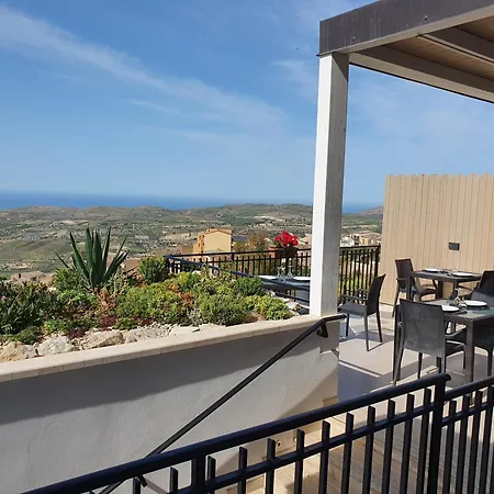 Alojamento de Acomodação e Pequeno-almoço Monte 4*